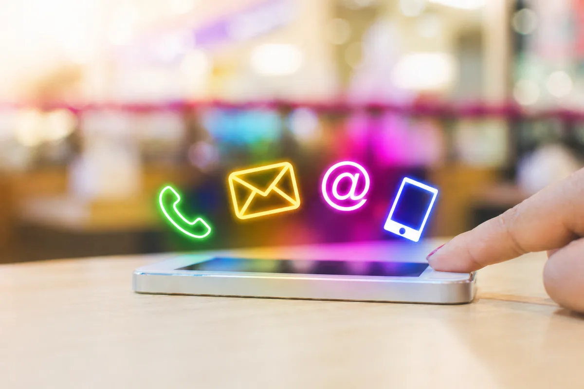 Connect with the Bizstim team by phone, e-mail or online meeting